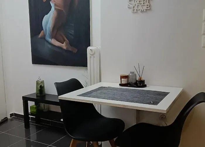 Modern Flat In City Center